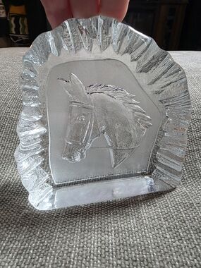 Frosted Glass Horse Head Sculpture Ruffled Edge Accent Piece